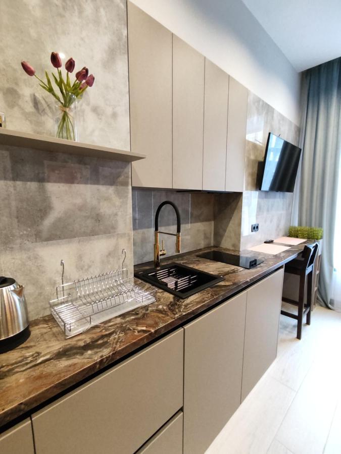 Brativ Rohatynciv 32 Lviv Dış mekan fotoğraf